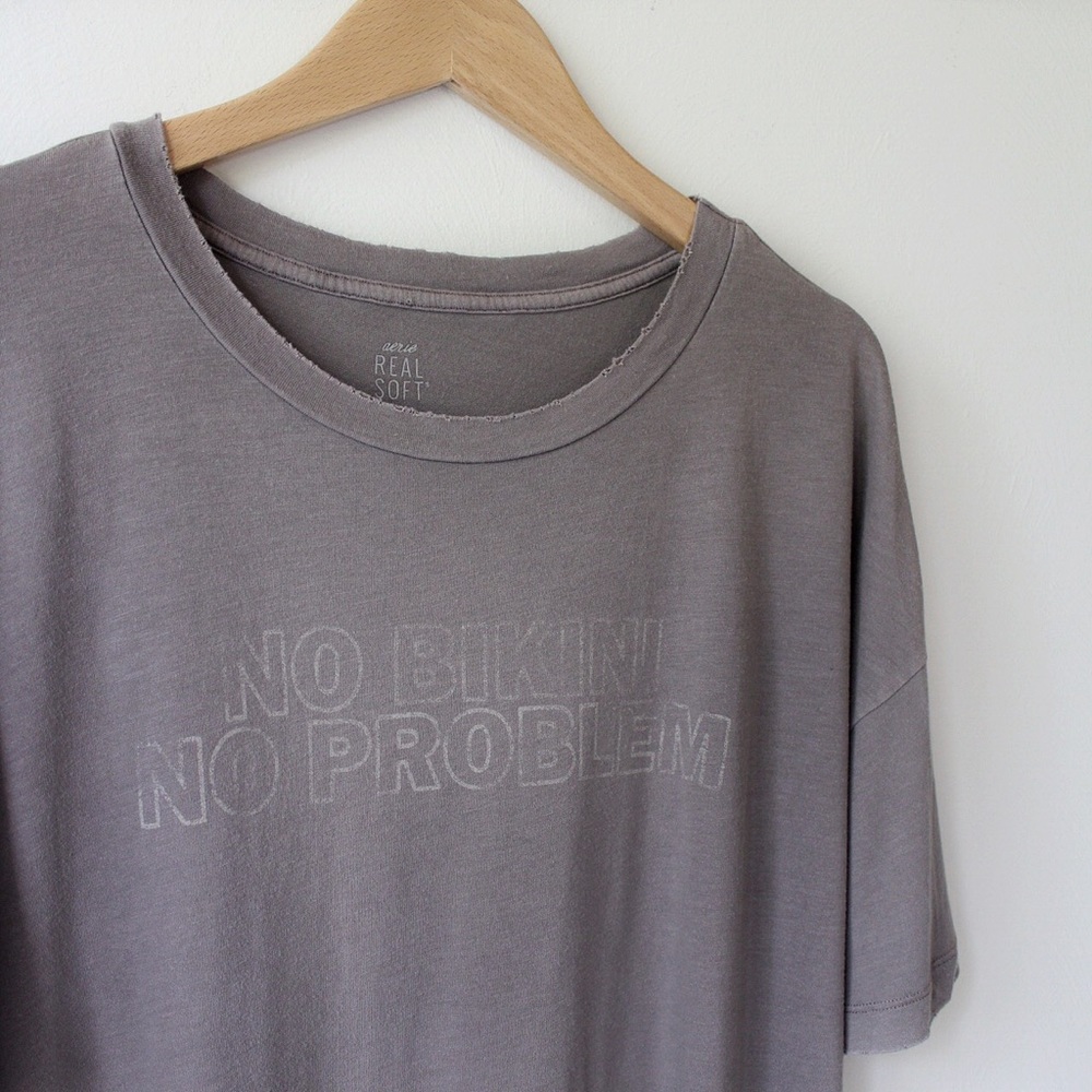 A E R I E • Destroyed Boyfriend Graphic Tee